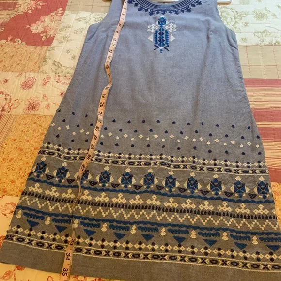 Embroidered Vineyard Vines Dress - Picture 2 of 3